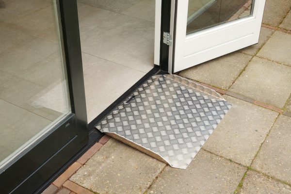 SecuCare-Drempelhulp-8714199511385-02