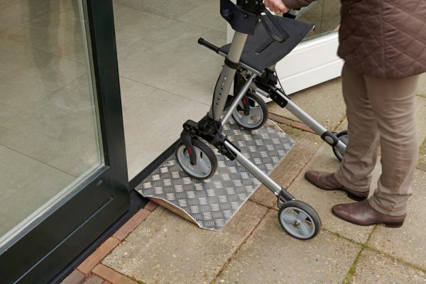 SecuCare-Drempelhulp-8714199511385-05